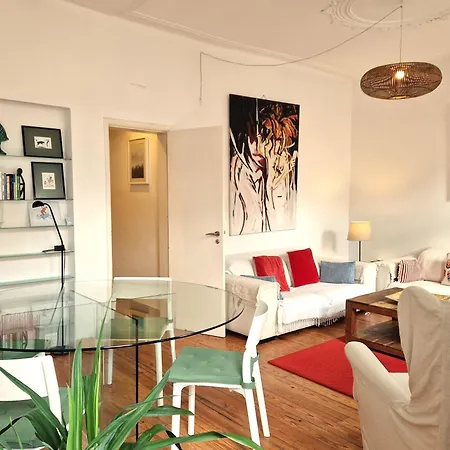 Appartement Centre Charm And Practicality